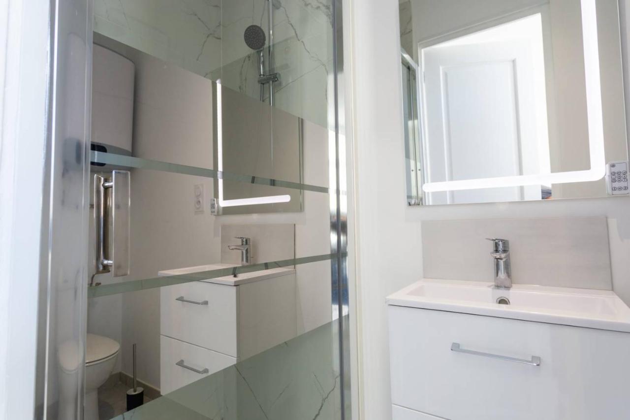 Maxbnb - Climatise - Grand Studio 37M2 & Terrasse 30M2 - Est Toulon Buitenkant foto